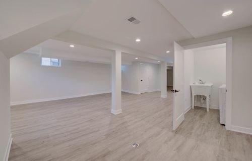 4852 La Crosse Ave, Chicago IL  60638-2119 exterior