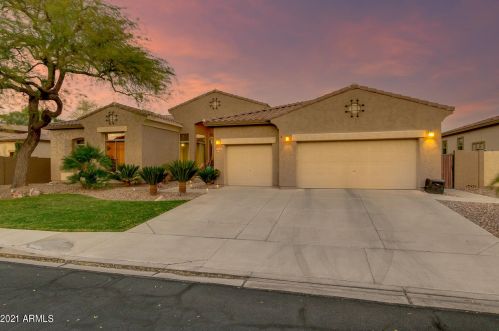 5511 Four Peaks Pl, Chandler, AZ 85249-9006
