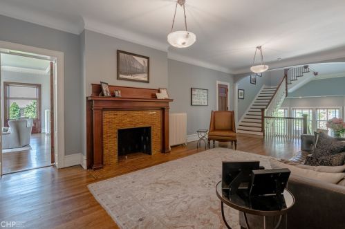 4845 Ellis Ave, Chicago IL 60615-5008 exterior