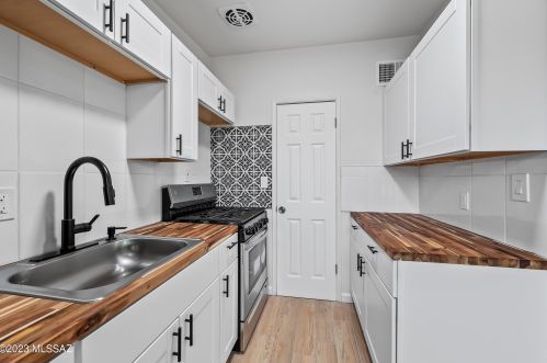 2242 Catalina Ave, Tucson AZ  85712-3225 exterior