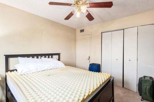 1307 44th St, Phoenix AZ 85044-6005 exterior