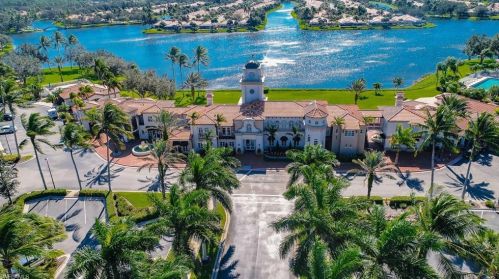 4091 Los Altos Ct, Naples FL 34109-1309 exterior