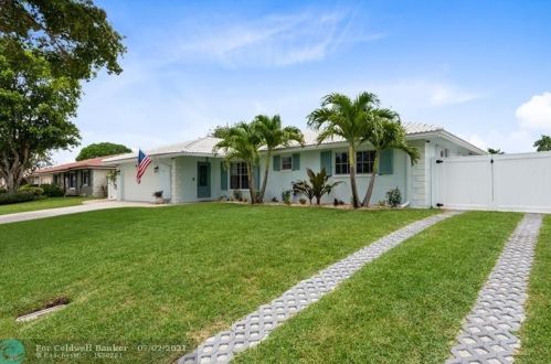3464 26th Ct, Boca Raton, FL 33434-3432
