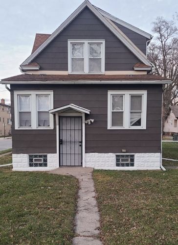 2 137 Pl, Chicago IL 60827-2909 exterior