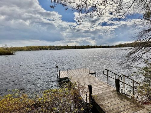 166 Deepwood Dr, Exeter, CT 06249-2117