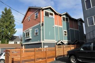 9047 17th Ave, Seattle WA  98115-3209 exterior