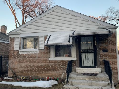 10005 Calhoun Ave, Chicago IL  60617-5354 exterior