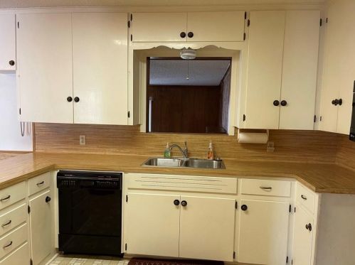 1718 Dartmouth Ave, Austin TX 78757-1314 exterior