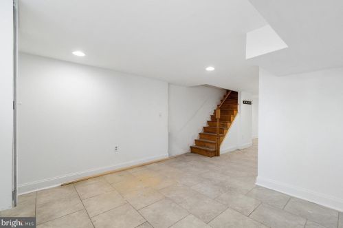 1765 29 St, Philadelphia PA 19145-2402 exterior