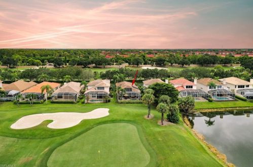 5751 Persimmon Way, Naples FL 34110-2320 exterior