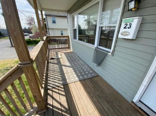 23 Burchard St, Edison, NJ 08837-3352