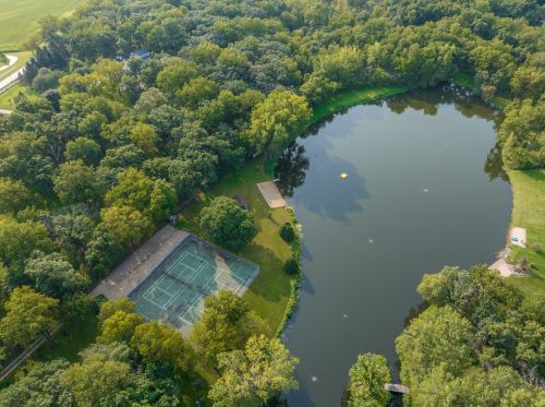 14815 Lilac Ln, Bull Valley IL exterior