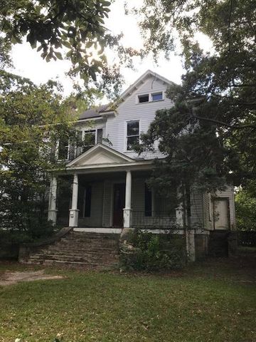 210 Church St, Sumter SC  29150-4229 exterior