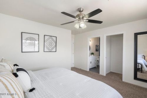 2331 Belmont Ave, Phoenix AZ 85051-6618 exterior