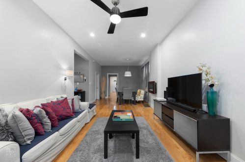 1717 Artesian Ave, Chicago IL 60629-1116 exterior