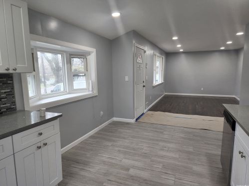 246 Fruitwood Ln, Central Islip NY 11722-2502 exterior