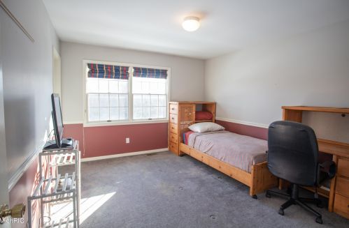 21259 Madison Ave, Big Rapids MI 49307-9754 exterior