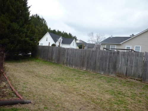 6373 Ariaal Dr, Lithonia GA exterior