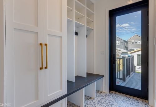 2637 Mozart St, Chicago IL  60647-1739 exterior