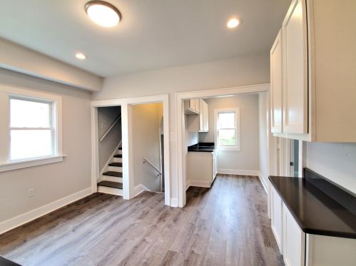 215 Vienna Ave, Milwaukee WI 53212-4102 exterior