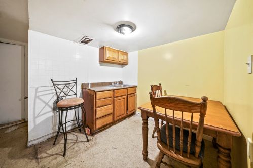 5054 Fletcher St, Chicago IL 60641-5037 exterior