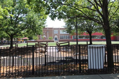 3338 Bryn Mawr Ave, Chicago IL 60659-4572 exterior