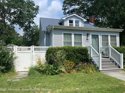 440 Penn Ave, Lacey, NJ 08731-1602