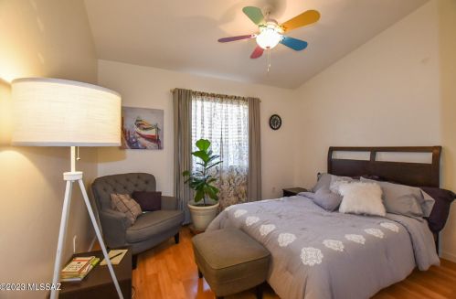 6802 Quailwood Way, Tucson AZ 85757-6923 exterior