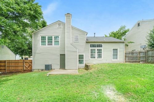 6277 Marbut Farms Trl, Lithonia GA 30058-5397 exterior