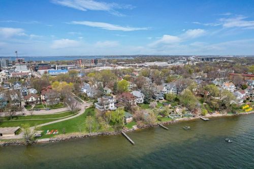 909 Spaight St, Madison WI 53703-4553 exterior