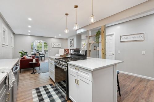 7344 Whipple St, Pittsburgh PA 15218-2054 exterior