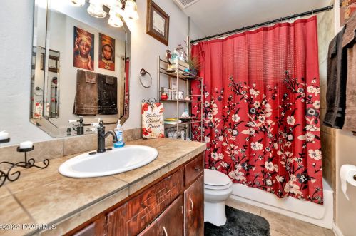 6747 26th Ave, Phoenix AZ  85017-1330 exterior