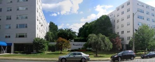 887 Farmington Ave, Hartford CT 06119-1444 exterior