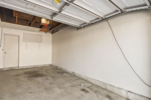 17496 Via Calma, Tustin CA  92780-2043 exterior