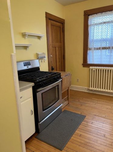 909 Spaight St, Madison WI 53703-4553 exterior