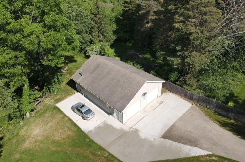 1551 Leffingwell Ave, Grand Rapids MI 49525-4530 exterior