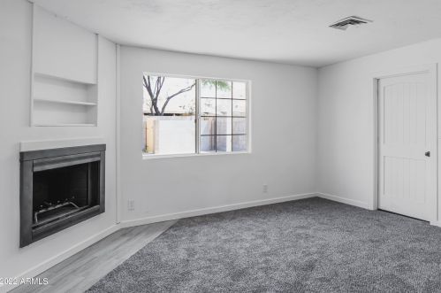 3426 Elm St, Phoenix AZ 85033-1039 exterior