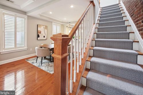 421 11 St, Washington DC 20002-6121 exterior