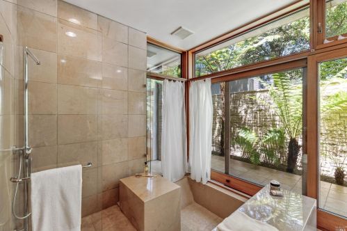 2 De Silva Is Dr, Mill Valley CA 94941-3004 exterior