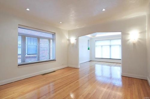 6215 Nottingham Ave, Saint Louis MO 63109-3143 exterior