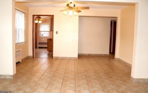 342 Haledon Ave, Paterson NJ 07508-2770 exterior