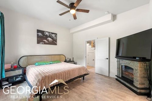 1666 Connally Dr, Atlanta GA 30344-1166 exterior