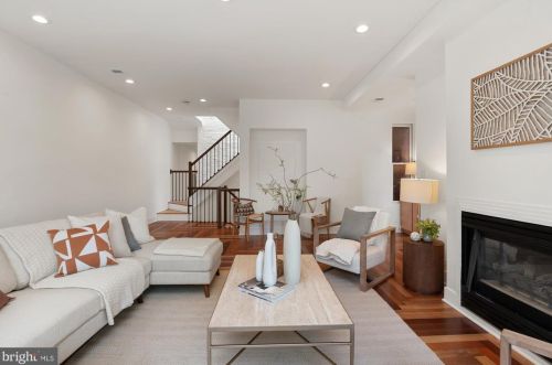 1429 Q St, Washington DC 20009-3808 exterior