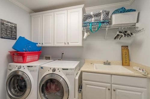 2195 Innsfail Dr, Lithonia GA 30078-5683 exterior