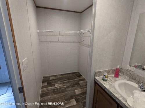 63 1st St, Lakehurst NJ  08759-5639 exterior