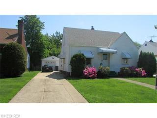 231 264th St, Cleveland, OH 44132-1440