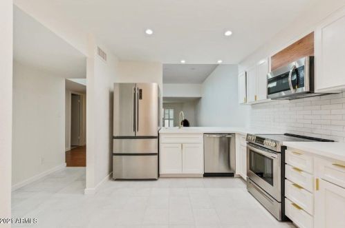 2616 Edgemont Ave, Phoenix AZ  85008-1033 exterior