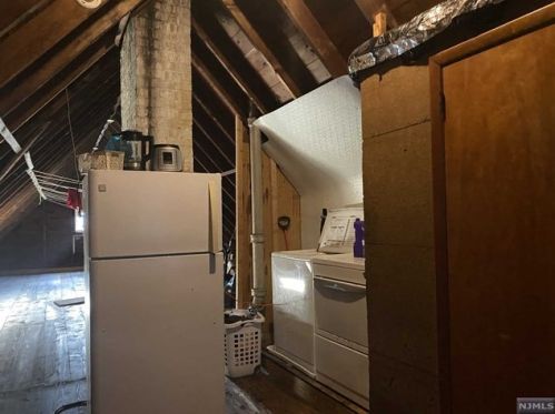 112 Summit Ave, Outwater NJ 07026-2813 exterior