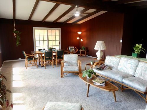 4581 Likini St, Honolulu, HI 96818-2238