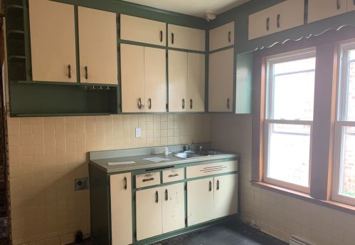 6148 Moody Ave, Chicago IL 60638-4312 exterior